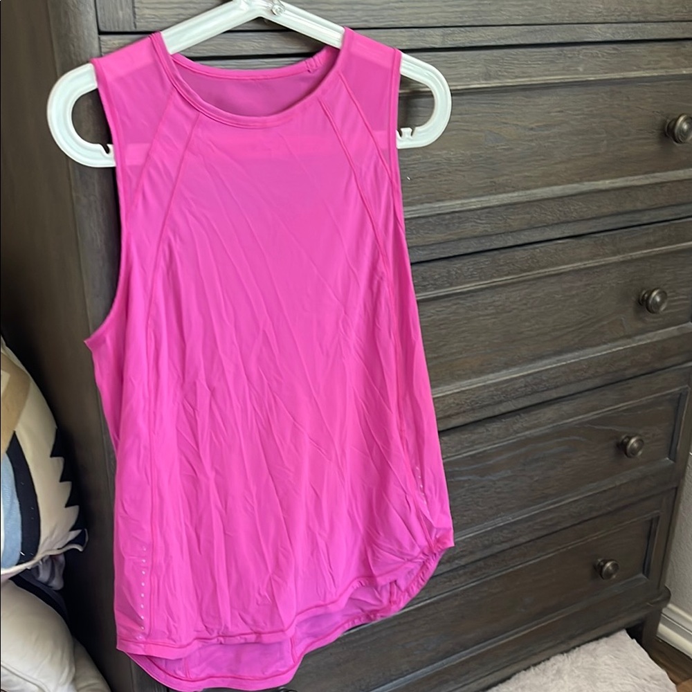 Lululemon Women's Pink Sleeveless Top